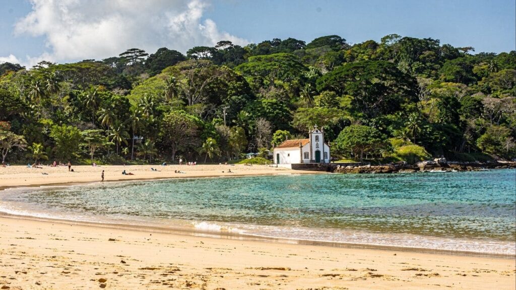 Praia do Nordeste brasileiro é escolhida a melhor do mundo em ranking atualizado e chama atenção de turistas internacionais