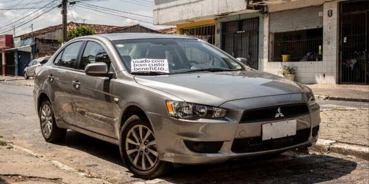 Três carros que só compradores inteligentes escolhem ao priorizar consumo, manutenção barata e valor de mercado