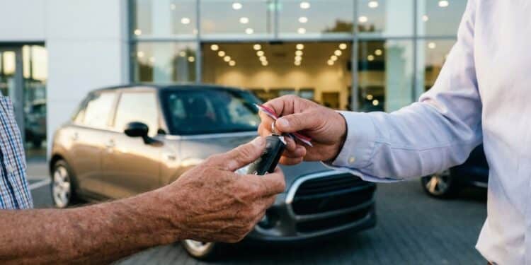 Nova legislação oferece vantagem exclusiva para idosos na compra de veículos no Brasil