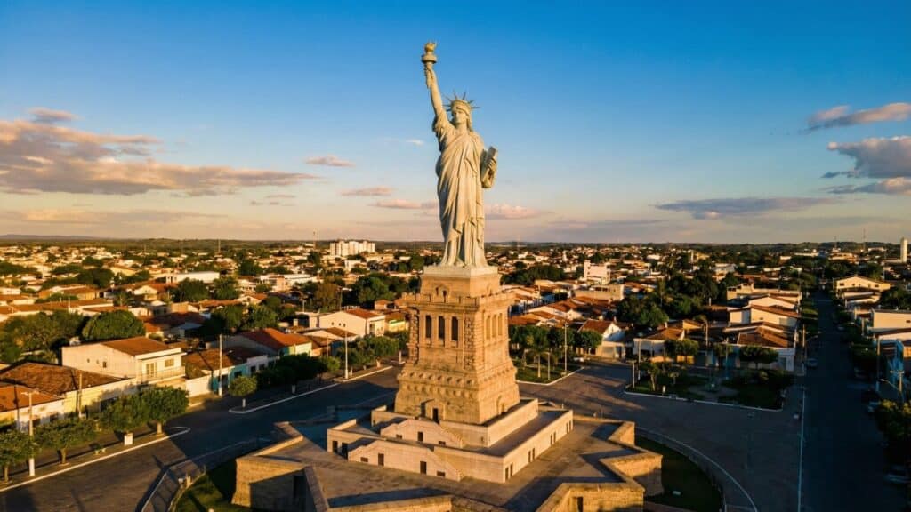 Prefeito anuncia megaobra que pode erguer a maior estátua do Brasil com 94 metros e inauguração em 2026