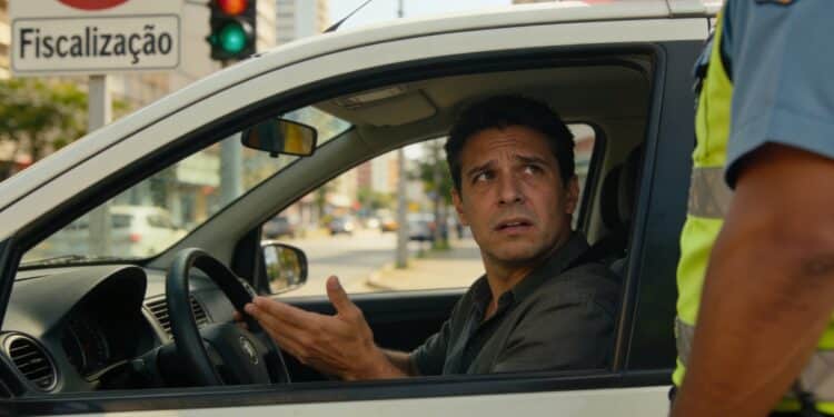 Novas penalidades severas para motoristas começam a valer em fevereiro de 2026