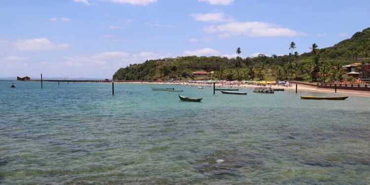 Praia do Nordeste brasileiro é escolhida a melhor do mundo em ranking atualizado e chama atenção de turistas internacionais