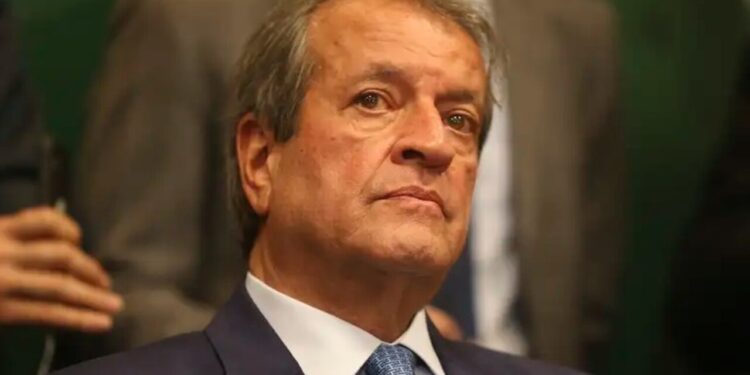 Valdemar apoia Tereza Cristina como vice de Flávio Bolsonaro e movimenta cenário político