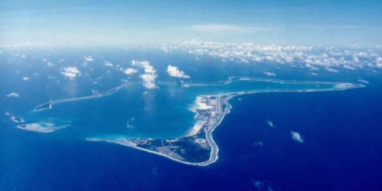 Ataque do Irã a base dos EUA no Oceano Índico eleva alerta internacional sobre alcance de seu arsenal