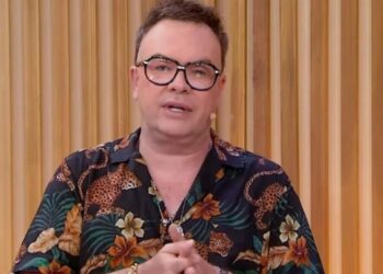 Apresentador Felipeh Campos é hospitalizado em estado grave e situação gera grande preocupação entre os fãs