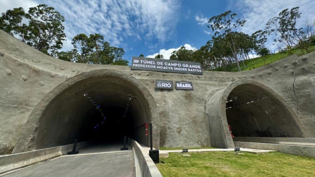 Governo inaugura túnel no RJ em megaobra que recebeu investimento de R$ 702,8 milhões e promete reduzir o tempo de deslocamento da população
