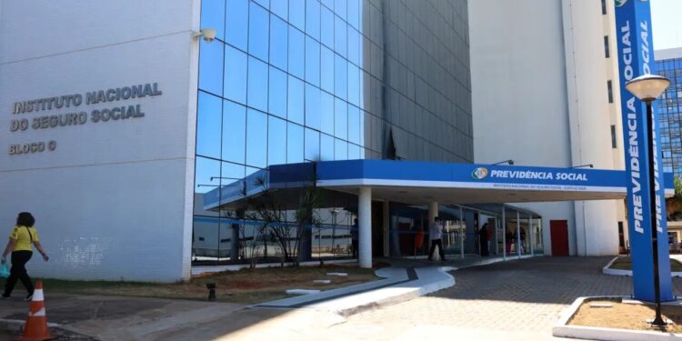 Sindicato do irmão de Lula tem meio bilhão bloqueado pela Justiça Federal