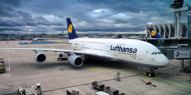 Lufthansa cancela voos para o Brasil por causa de greve