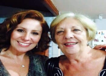 Mãe de Carla Zambelli anuncia pré-candidatura a deputada federal e movimenta cenário político