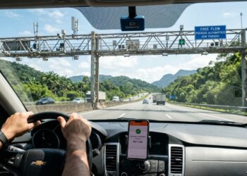 Erro no pedágio sem cancela pode gerar multa e 7 pontos na CNH e muita gente ainda não sabe
