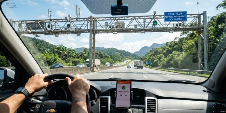 Erro no pedágio sem cancela pode gerar multa e 7 pontos na CNH e muita gente ainda não sabe
