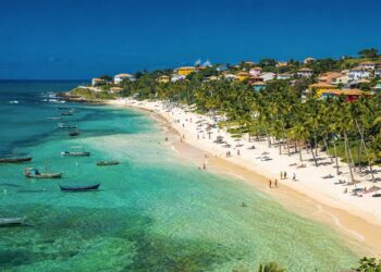 Vilarejo do Nordeste que proibiu carros virou símbolo de vida simples, tranquila e preservada