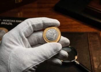 Moeda de R$ 1 rara pode valer até R$ 1.200 e chama atenção de colecionadores