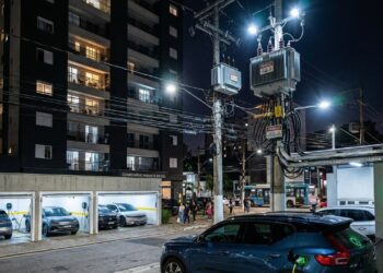 O futuro dos carros elétricos enfrenta novo desafio que vai muito além da falta de carregadores