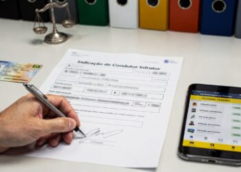 Homem é condenado após transferir multas de trânsito para a ex-mulher de forma fraudulenta