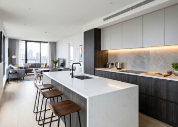 Ilha de cozinha está ficando para trás e novo tipo de cozinha começa a virar escolha de muitas casas em 2026