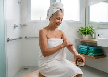 Após os 60 anos, quantos banhos por semana são ideais para manter a saúde da pele