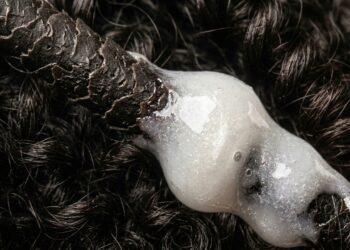 3 máscaras para cabelos danificados baratinhas que hidratam, fortalecem e deixam os fios brilhosos