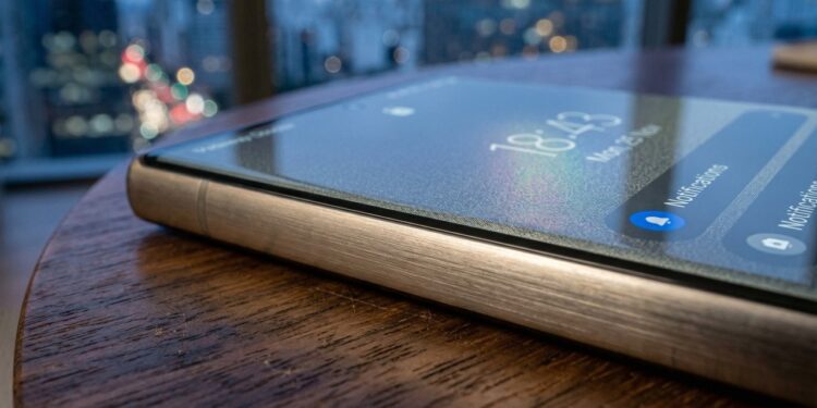 Usuários da Samsung estão decepcionados: por que o novo Galaxy S26 Ultra está sendo devolvido em massa?