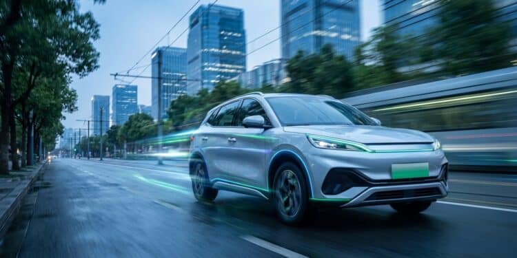 BYD apresenta carro que roda 510 km com uma só recarga por preço surpreendente