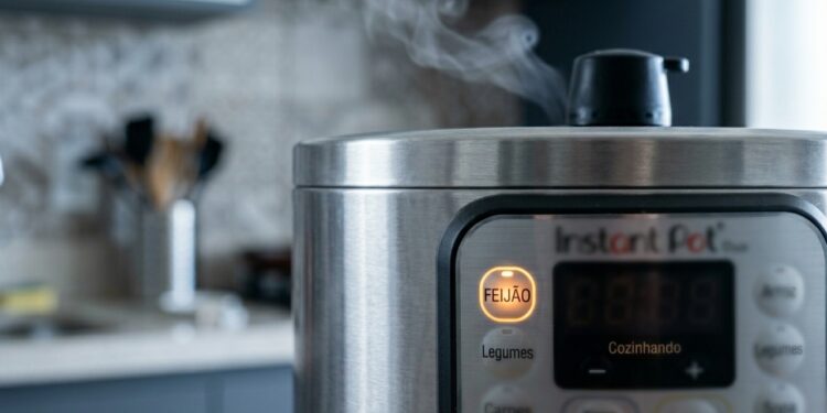 Top 3 panelas de pressão elétrica para quem quer mais praticidade na cozinha