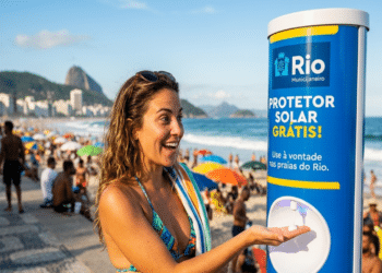 Cidade no Rio coloca 59 totens de protetor solar de graça nas ruas da praia