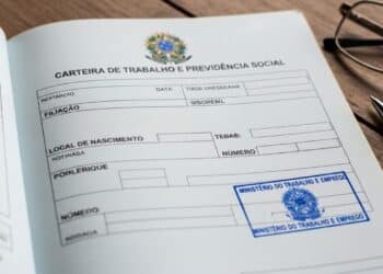 Atenção trabalhadores CLT! Fiquem atentos as regras das férias de 2026