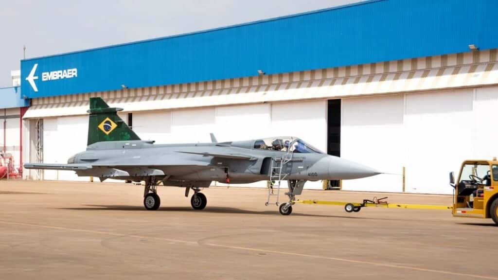 Brasil surpreende e lança sua primeira aeronave supersônica totalmente produzida no país em pacote de R$ 23,5 bilhões para construir 36 unidades