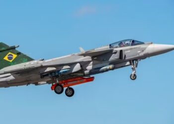 Brasil surpreende e lança sua primeira aeronave supersônica totalmente produzida no país em pacote de R$ 23,5 bilhões para construir 36 unidades