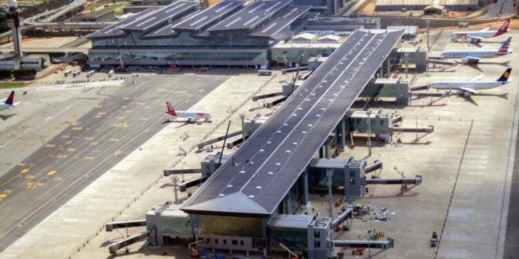 Aeroporto Internacional de São Paulo-Guarulhos - Foto: Wikimedia Commons