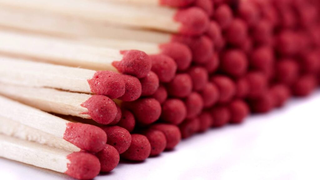 O fósforo nasceu de uma tentativa de fazer ouro e de um experimento com urina humana