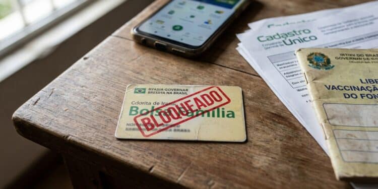 Bolsa Família em 2026 pode ser bloqueado na hora por erro simples que muita gente comete