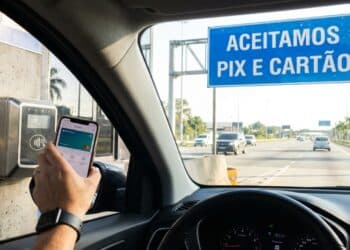 Nova regra aprovada modifica pagamento de pedágio e altera rotina dos motoristas nas rodovias