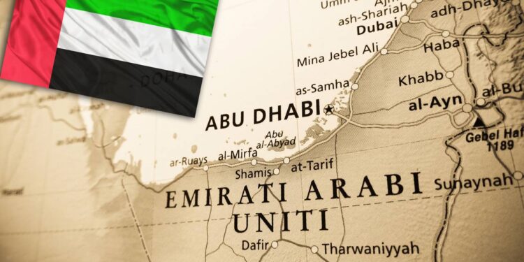 Emirados Árabes deixam a Opep e Opep+ e decisão abala mercado global de petróleo