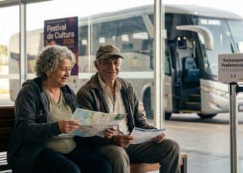 Brasileiros que já completaram 60 anos ganham acesso a novos benefícios e direitos em 2026