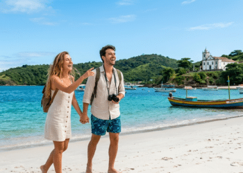 Praia do nordeste brasileiro é escolhida a melhor do mundo em ranking atualizado e chama atenção de turistas internacionais