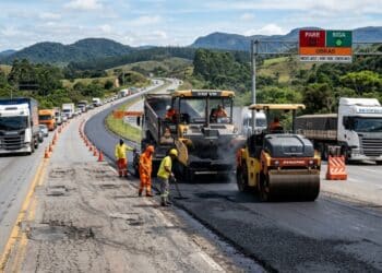 MGC-452 recebe R$ 80 milhões para recuperar 59 quilômetros em corredor estratégico do Triângulo Mineiro