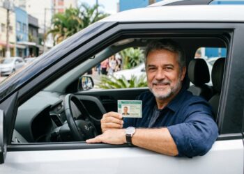 Governo anuncia mudanças na CNH e define novas regras para motoristas acima de 50 anos