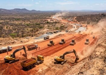 A duplicação da BR-304 avança com R$ 370 milhões, 57,6 quilômetros e terraplenagem em 13 quilômetros