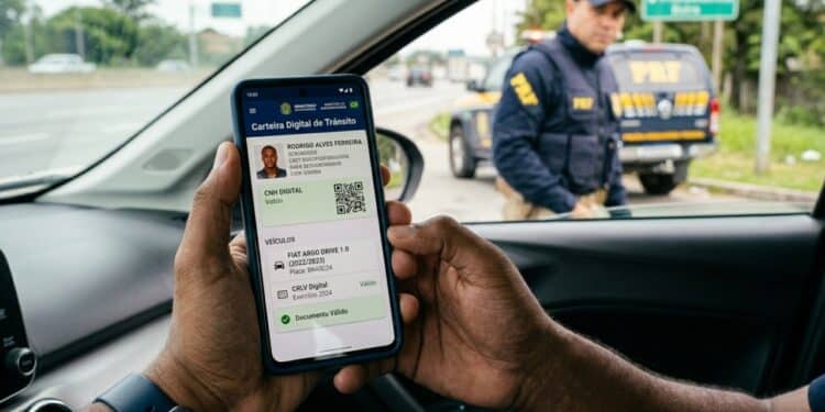 Motoristas sem esses dois documentos obrigatórios podem levar multa pesada em fiscalização