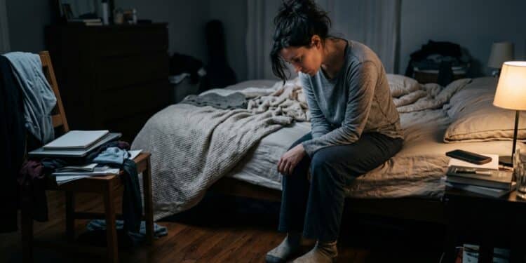 Burnout Silencioso: 3 sinais que você confunde com "preguiça" mas são gritos de socorro