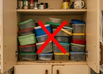 Os recipientes Tupperware empilháveis estão fora de moda: nova tendência ocupa menos espaço e moderniza a sua cozinha