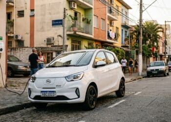 Carro elétrico chinês de R$ 70 mil chega ao Brasil e inaugura novo nível de entrada