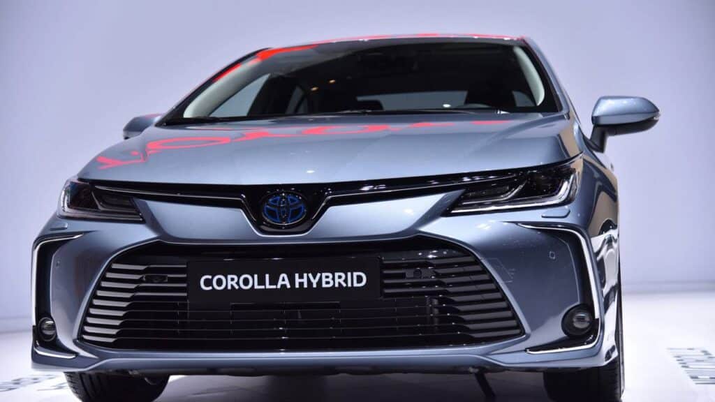 Toyota anuncia fim da produção do Corolla e prepara transição inédita no setor automotivo