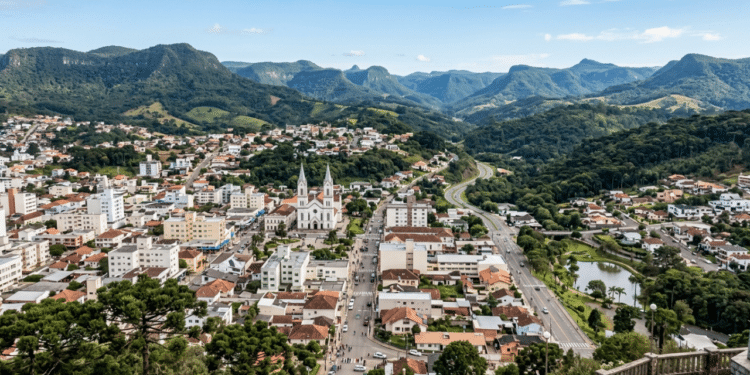 A "Princesa da Serra" em Santa Catarina que parece a Europa no inverno graças ao frio intenso e às tradições preservadas