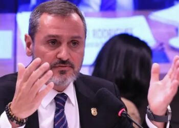 Oposição aumenta pressão sobre Lula e pede saída do diretor-geral da Polícia Federal