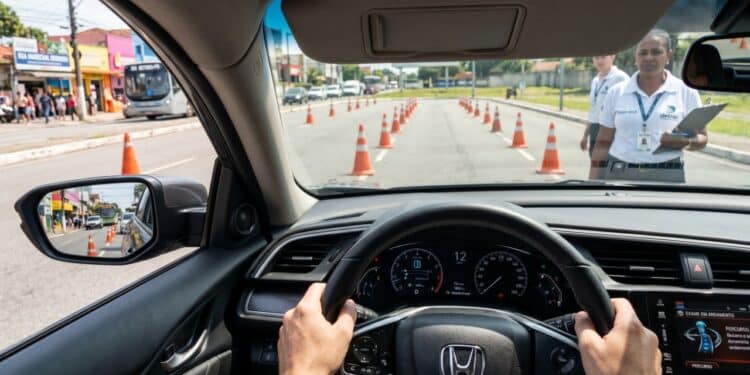 Motorista com CNH B encara novas regras de trânsito a partir de hoje