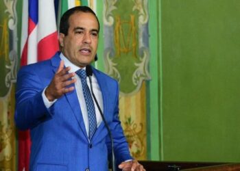 Prefeito de Salvador critica ausência de Lula em evento e dispara: "Ficou tomando whisky até tarde"