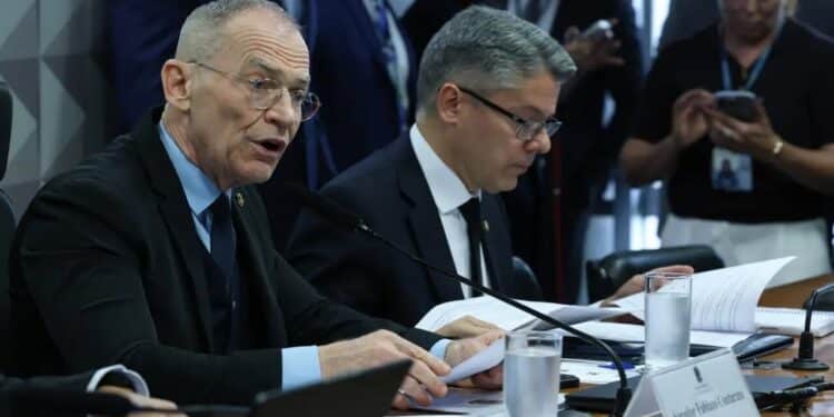 Relatório contra ministros do STF é rejeitado pela CPI do Crime Organizado