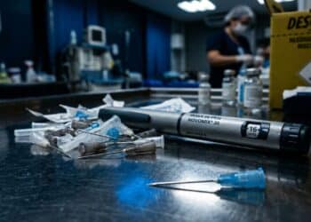 Anvisa proíbe 30 itens de saúde, incluindo agulhas usadas por pacientes com diabetes